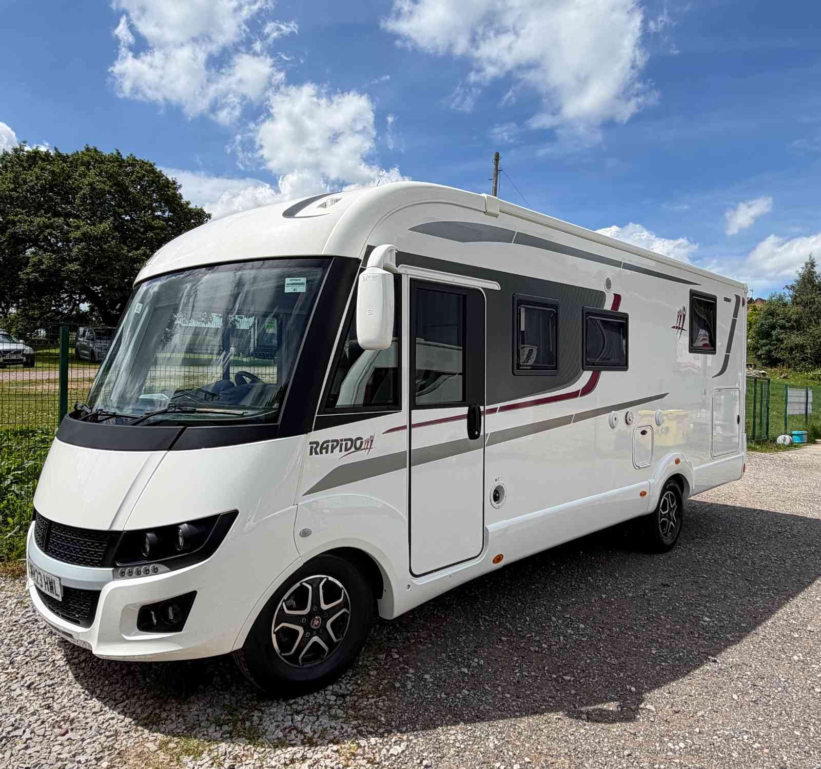 2023 Rápido 886 F